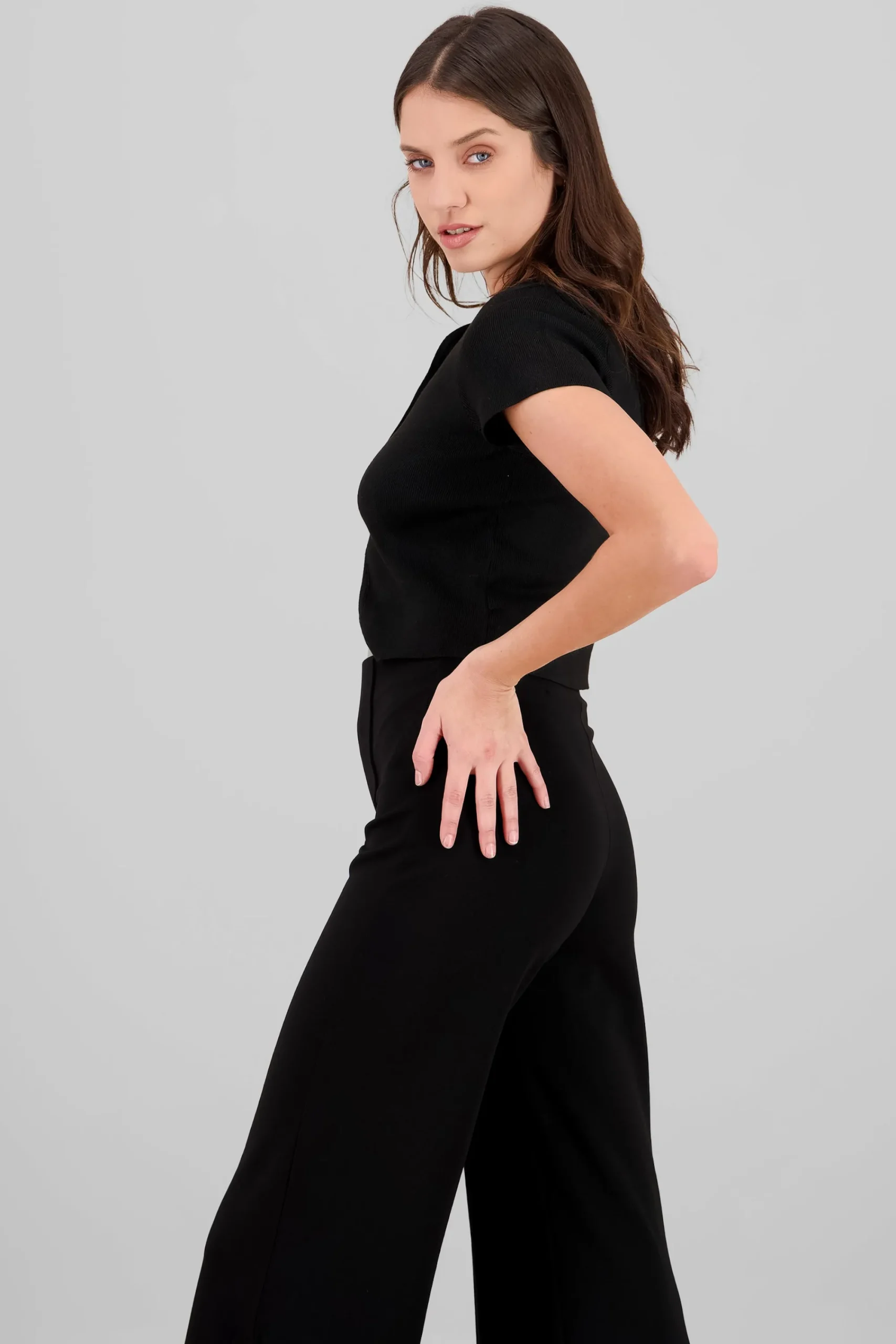 Shasa Knitted Cropped Short Sleeve Top