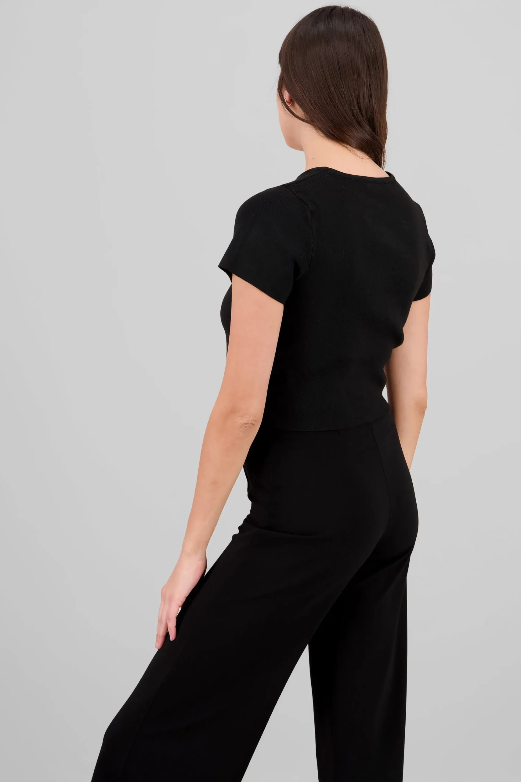 Shasa Knitted Cropped Short Sleeve Top