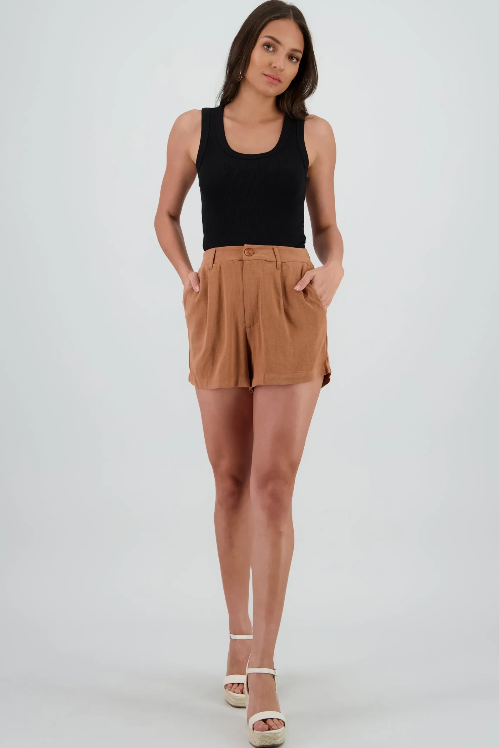 Shasa Linen Shorts with Drawstring