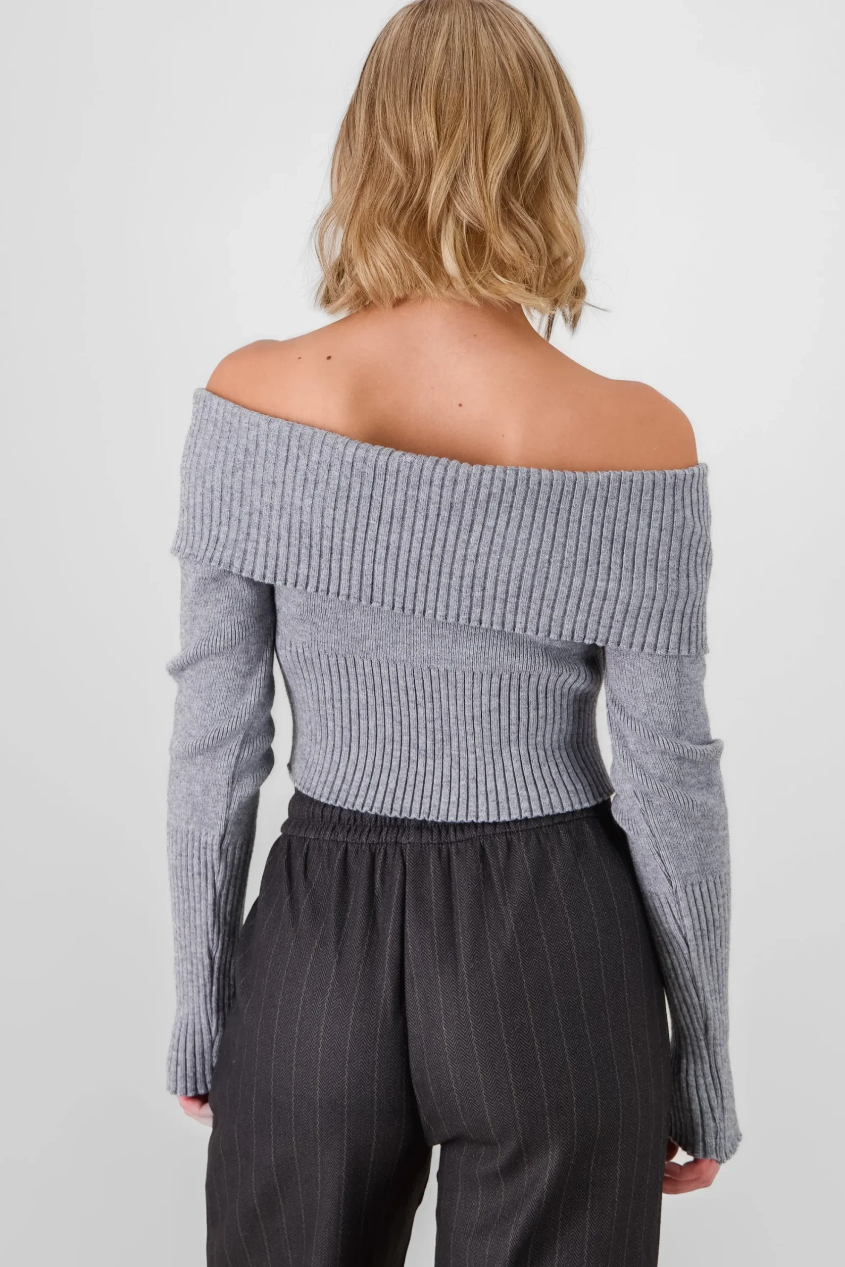 Shasa Long Sleeve Off The Shoulder Top With Closure