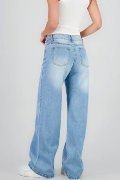 Shasa Low Rise Straight Jeans