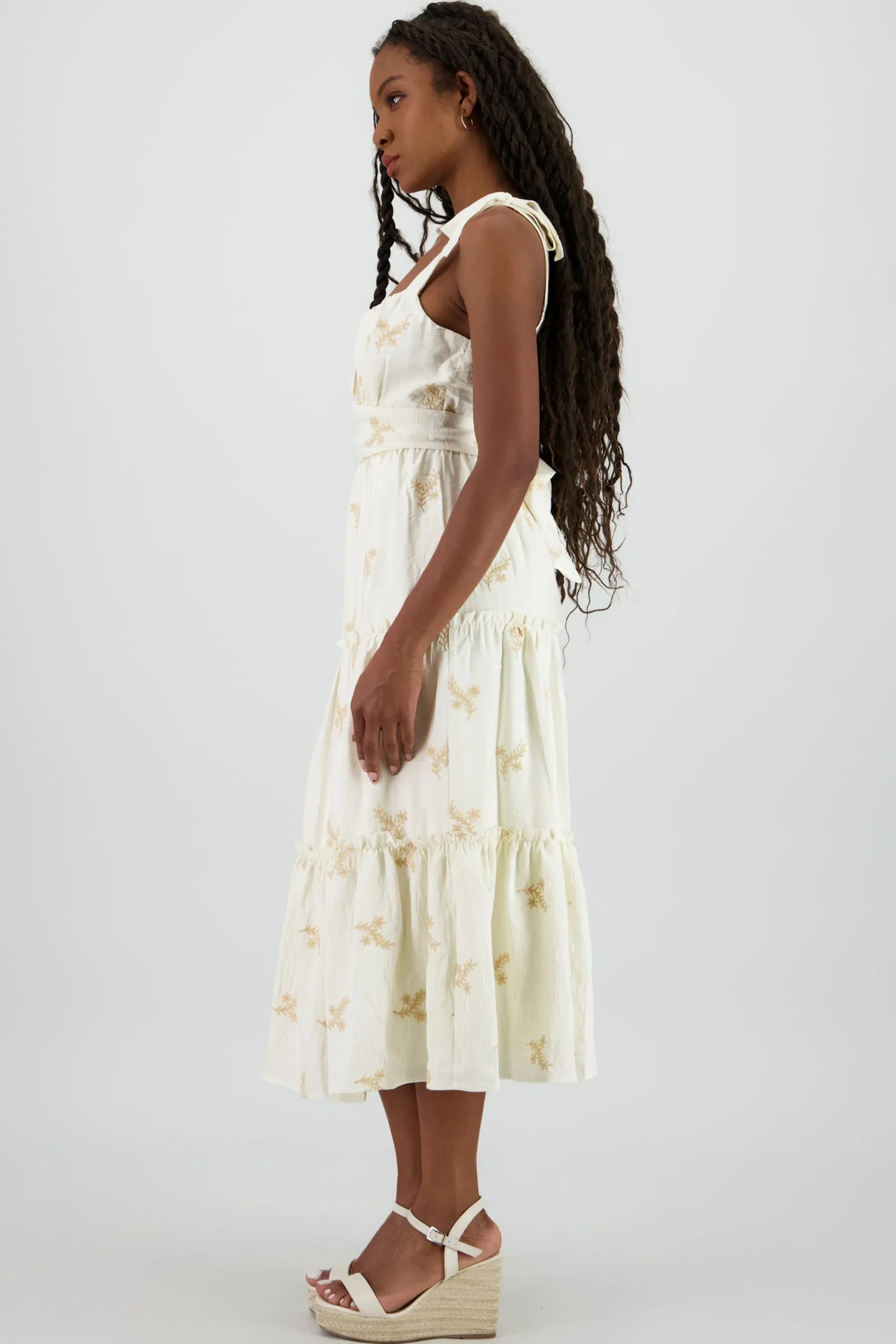 Shasa Maxi Dress with Floral Embroidery