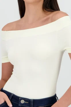 Shasa Off shoulder bodysuit