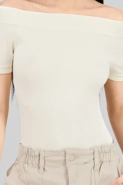 Shasa Off shoulder bodysuit