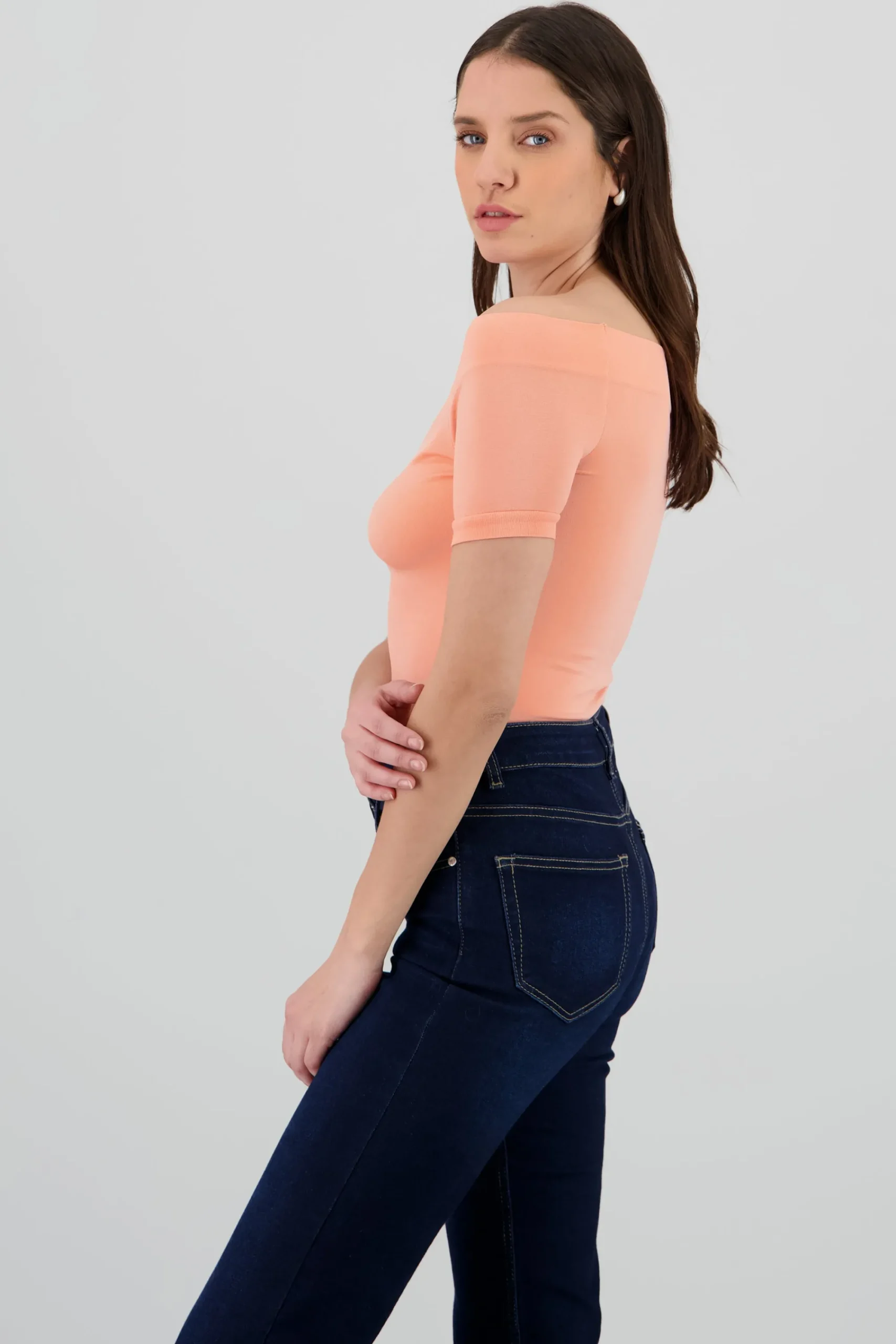 Shasa Off shoulder bodysuit