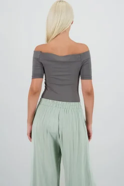 Shasa Off shoulder bodysuit
