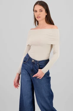 Shasa Off Shoulder Solid Top