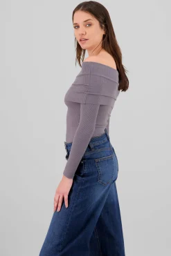 Shasa Off Shoulder Solid Top