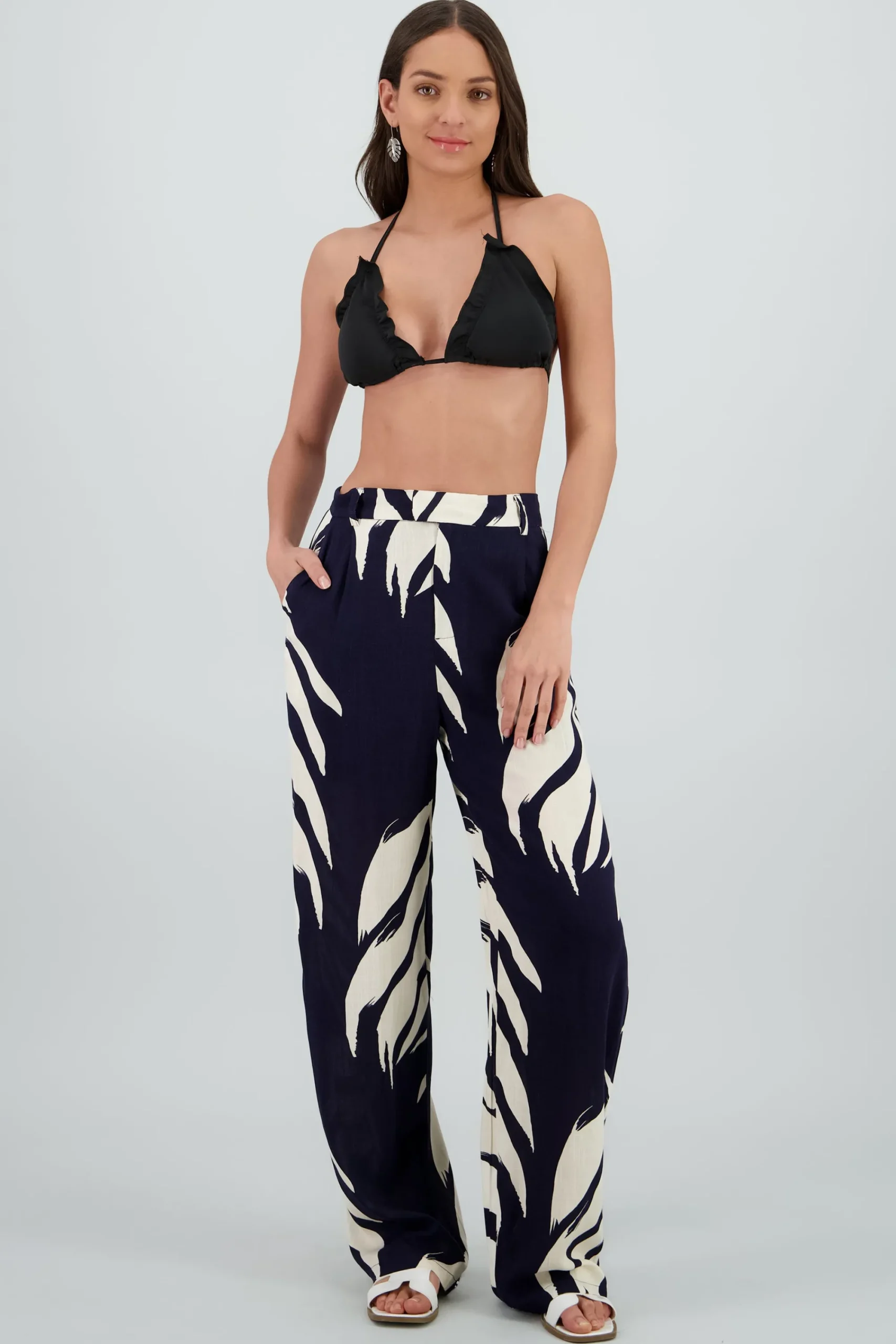 Shasa Palm Print Flowy Pants