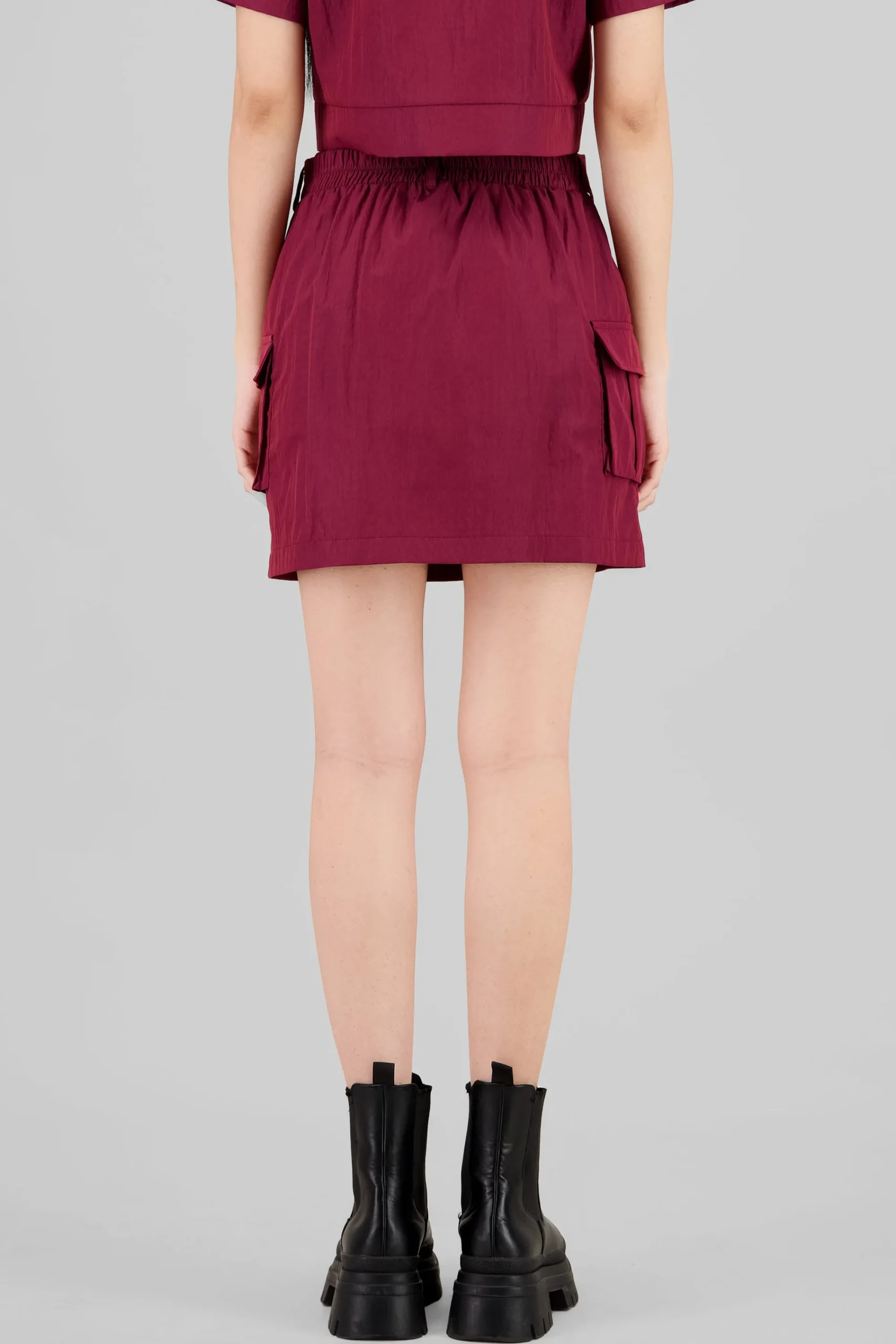 Shasa Peach Feel Mini Cargo Skirt