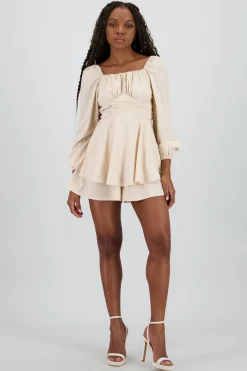 Shasa Puff Sleeves Solid Romper