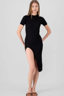 Shasa Ribbed Maxi Dress