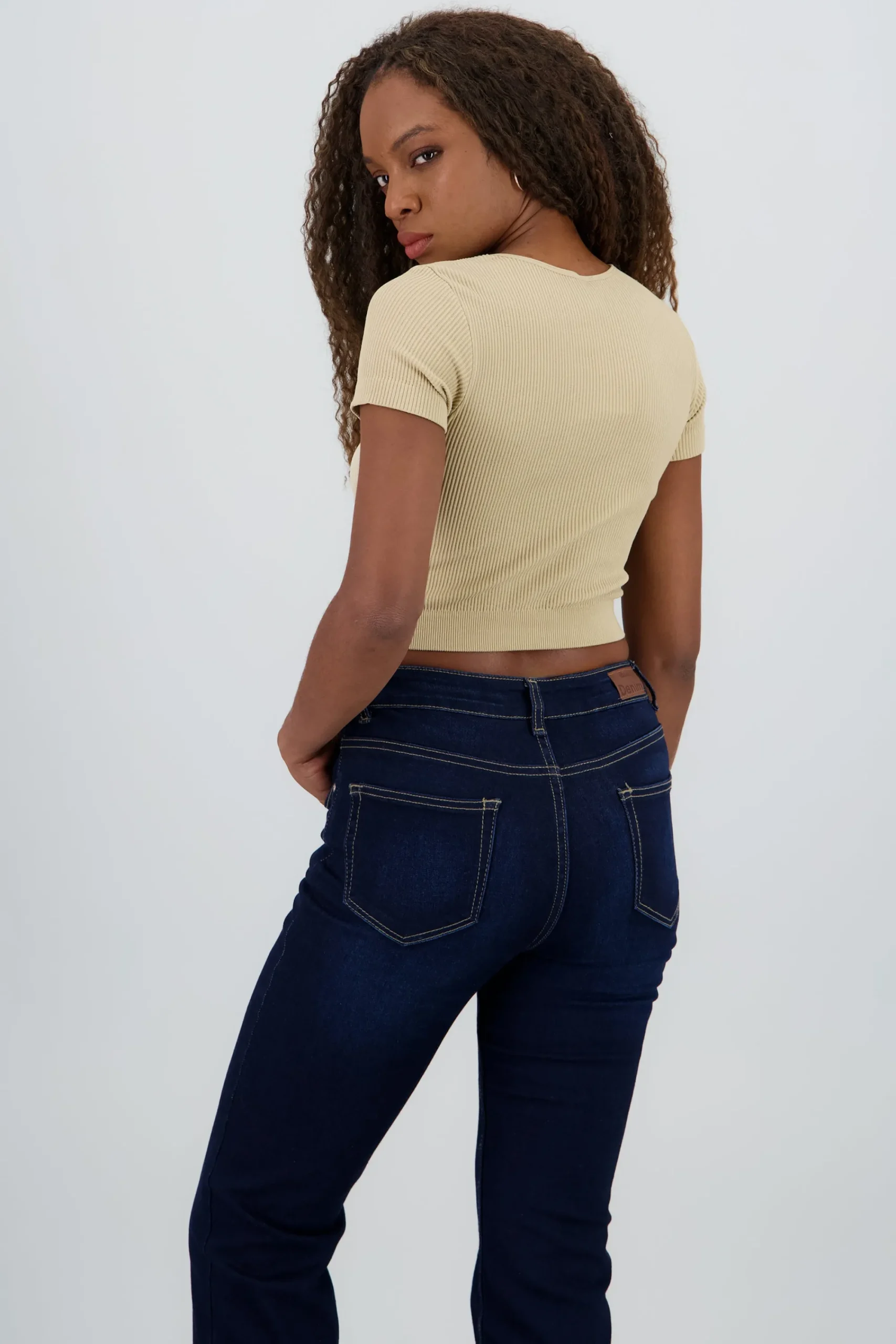 Shasa Ribbed Short Sleeve Cropped Top