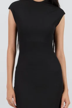 Shasa Ribbed Short Sleeve Maxi Dress