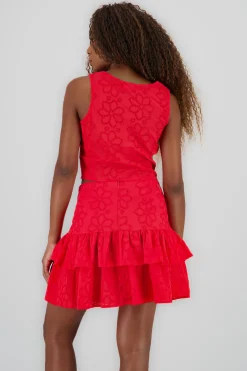 Shasa Round Neck Sleeveless Top