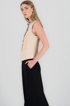 Shasa Round Neck Tarilored Vest