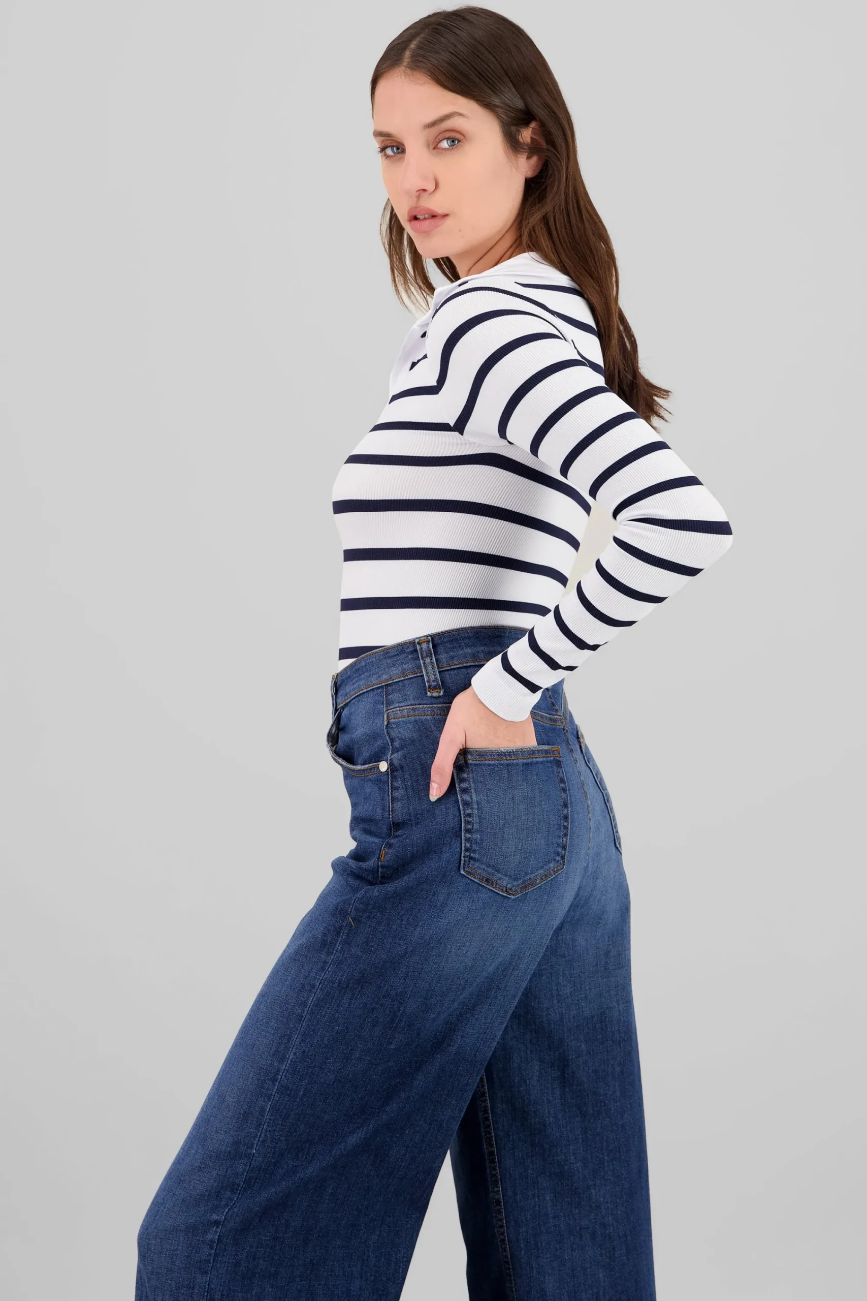 Shasa Seamless Long Sleeve Polo Neck Bodysuit