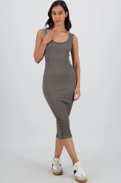 Shasa Seamless Plain Midi Dress