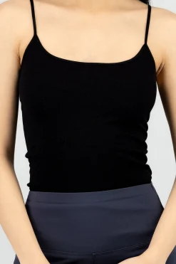 Shasa Seamless Straps Solid Top