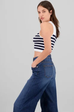 Shasa Seamless Striped Round Neck Top