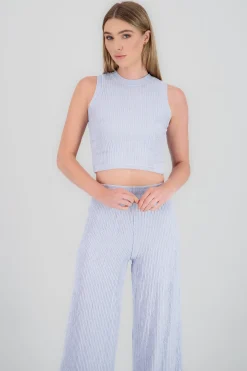 Shasa Shiny Textured Cropped Top
