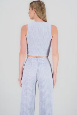Shasa Shiny Textured Cropped Top