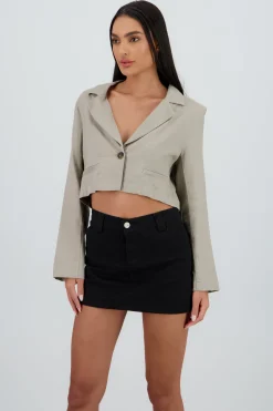 Shasa Short Long Sleeve Shirt with Button Detail