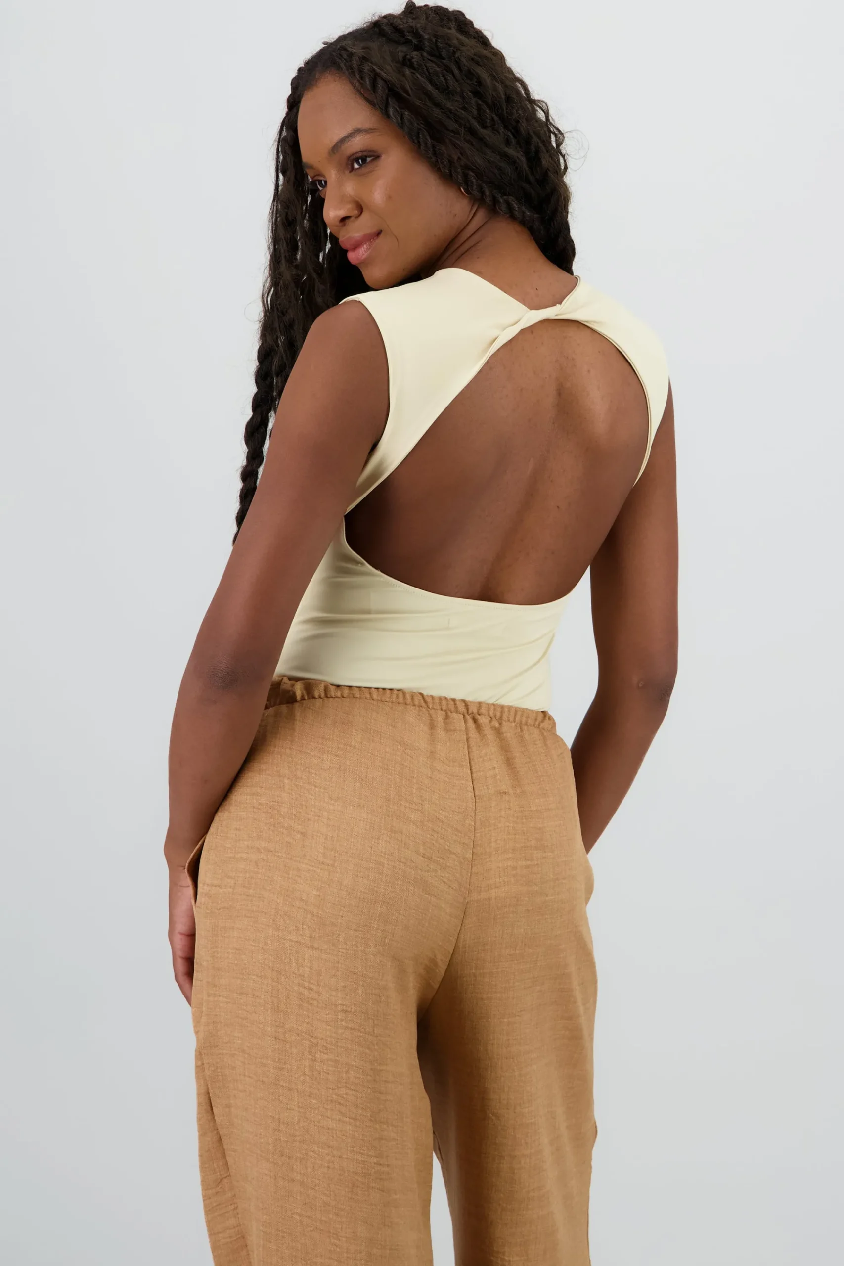 Shasa Short Sleeve Backless Bodysuit