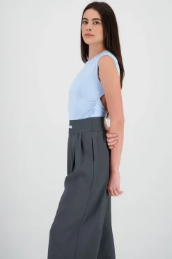 Shasa Short Sleeve Backless Bodysuit