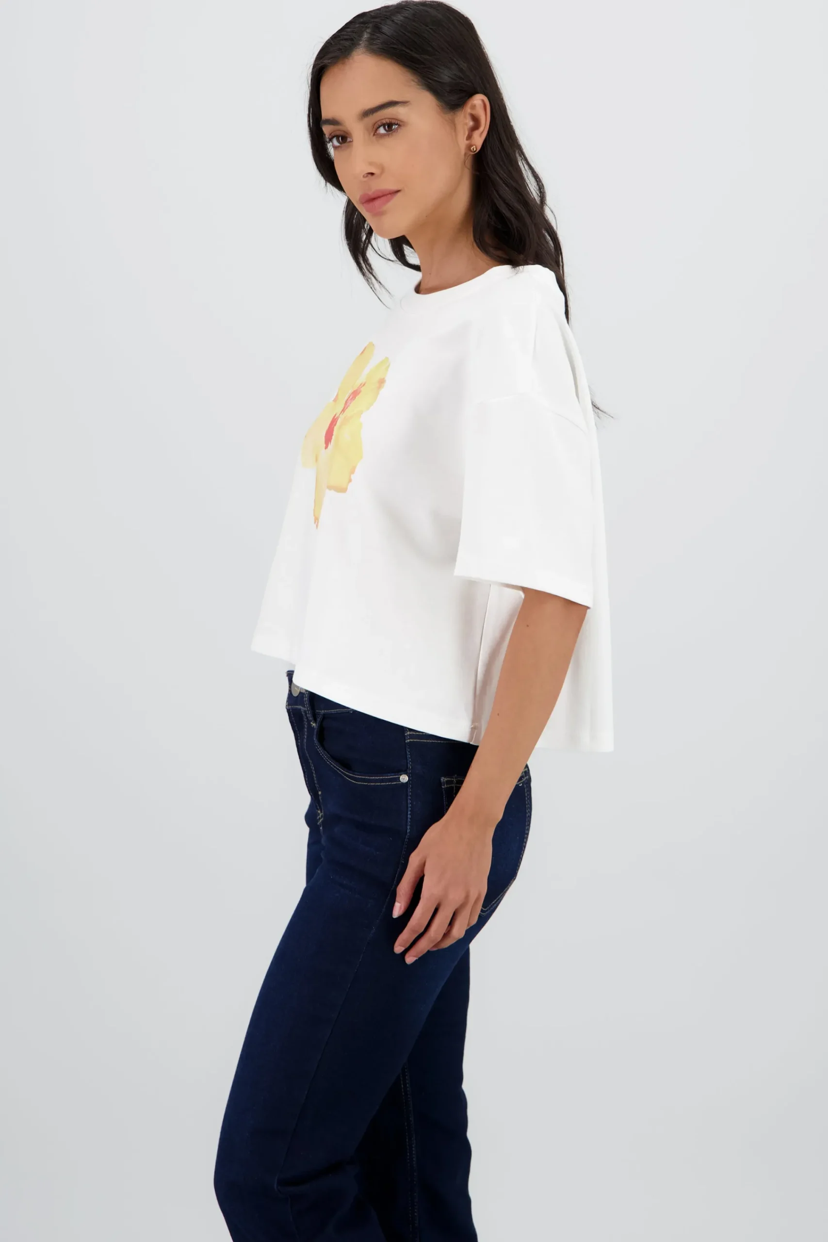 Shasa Short Sleeve Cropped T Shirt with Floral Print