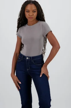 Shasa Short Sleeve Round Neck Bodysuit