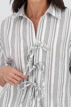Shasa Short Sleeve Shirt with Bow Details