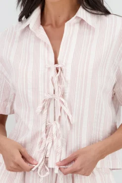 Shasa Short Sleeve Shirt with Bow Details