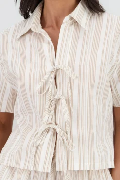 Shasa Short Sleeve Shirt with Bow Details