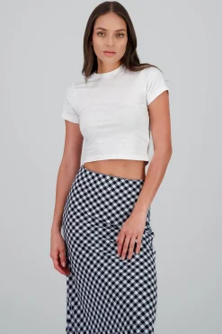 Shasa Short Sleeve Top with Round Neck