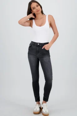 Shasa Skinny Jeans