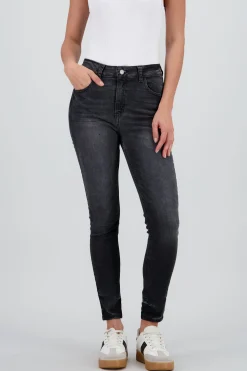 Shasa Skinny Jeans