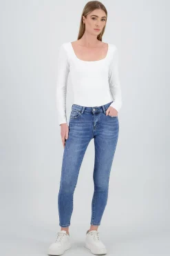 Shasa Skinny Slim Jeans