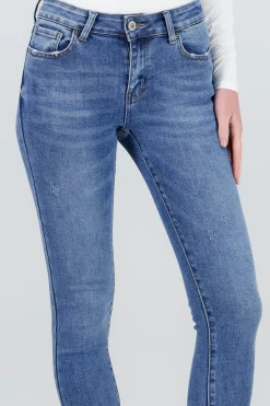 Shasa Skinny Slim Jeans