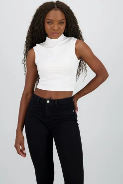 Shasa Sleeve Top with Collar Detail