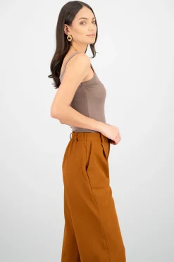 Shasa Sleeveless Round-Neck Ribbed Top
