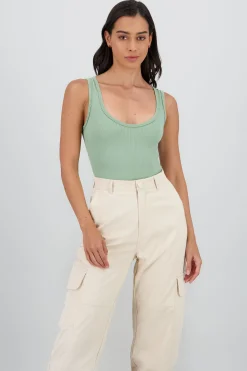 Shasa Sleeveless Seamless Bodysuit