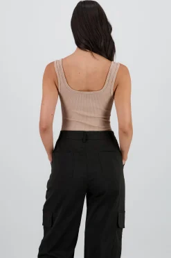 Shasa Sleeveless Seamless Bodysuit
