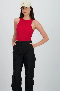 Shasa Sleeveless Seamless Round Neck Top