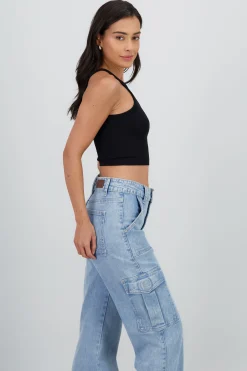 Shasa Sleeveless Seamless Round Neck Top