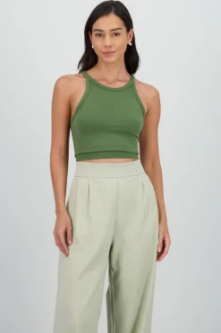 Shasa Sleeveless Seamless Round Neck Top