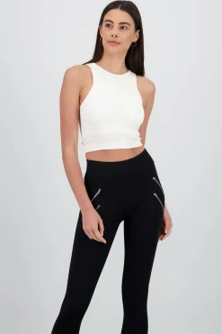 Shasa Sleeveless Seamless Round Neck Top