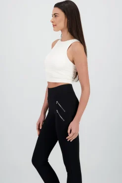 Shasa Sleeveless Seamless Round Neck Top