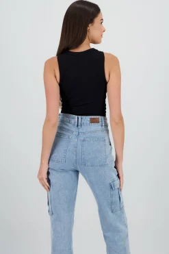 Shasa Sleeveless Seamless Solid Top