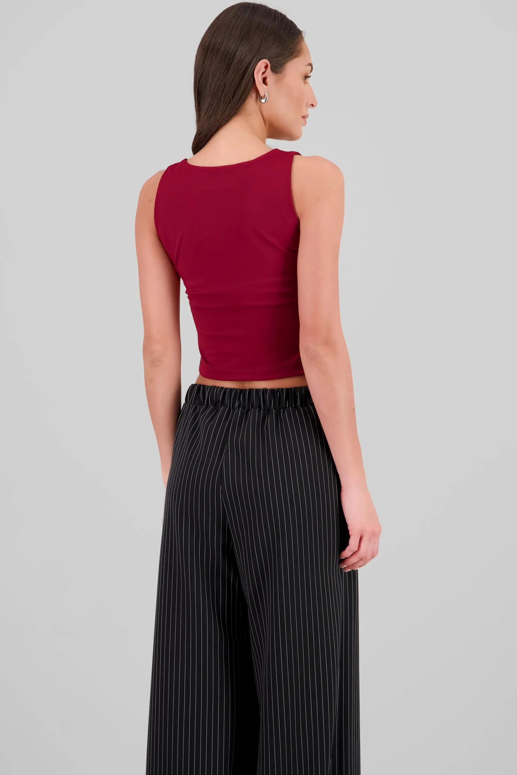 Shasa Sleeveless Solid Top